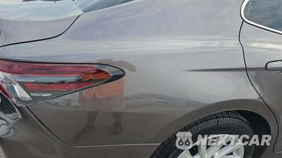 2022 Toyota Camry LE - zdjęcie 25 z 33 - miniatura