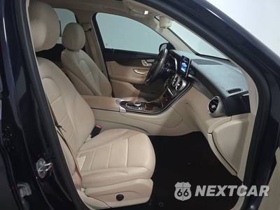 2018 Mercedes-Benz GLC 300 - zdjęcie 8 z 19 - miniatura
