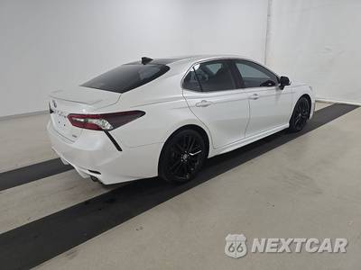 2021 Toyota Camry XSE - zdjęcie 4 z 20 - miniatura
