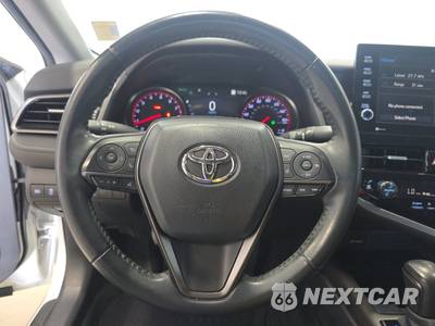 2021 Toyota Camry XSE - zdjęcie 10 z 20 - miniatura