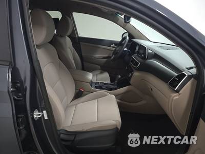 2020 Hyundai Tucson SEL - zdjęcie 8 z 18 - miniatura