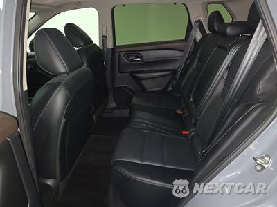 2023 Nissan Rogue SV - zdjęcie 13 z 20 - miniatura