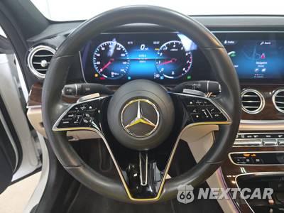 2023 Mercedes-Benz E 350 Sedan - zdjęcie 10 z 19 - miniatura