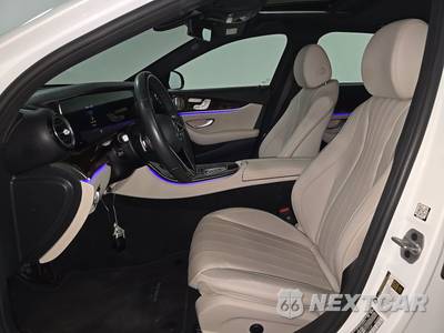 2023 Mercedes-Benz E 350 Sedan - zdjęcie 7 z 19 - miniatura