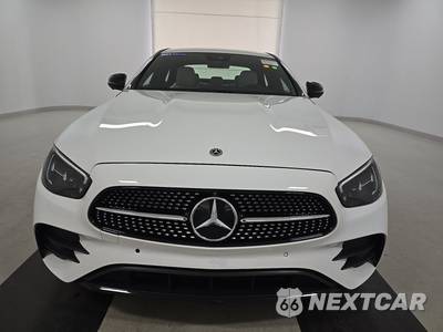 2023 Mercedes-Benz E 350 Sedan - zdjęcie 2 z 19 - miniatura