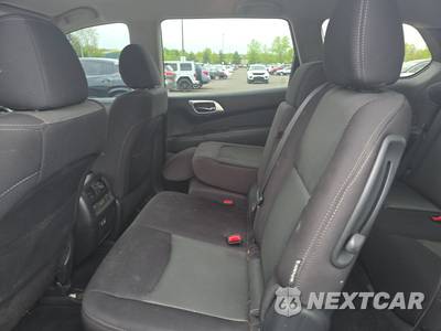 2020 Nissan Pathfinder SV - zdjęcie 13 z 26 - miniatura