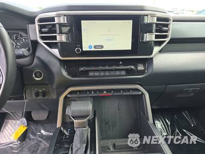 2024 Toyota Tundra SR5 Crew Cab Short Bed - zdjęcie 11 z 19 - miniatura