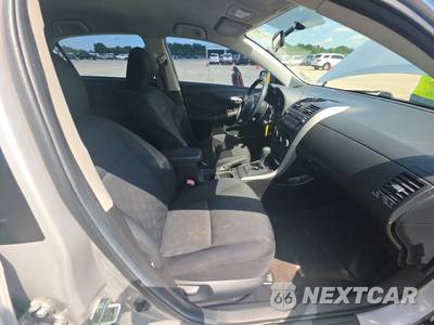 2009 Toyota Corolla LE - zdjęcie 8 z 35 - miniatura