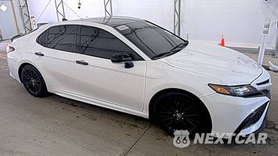 2022 Toyota Camry SE Nightshade Edition - zdjęcie 3 z 32 - miniatura
