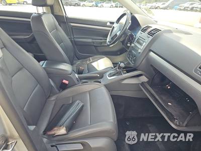 2008 Volkswagen Jetta Trendline - zdjęcie 8 z 43 - miniatura