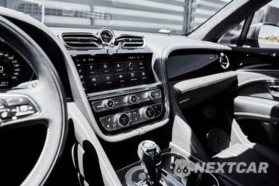 2024 Bentley Bentayga V8 - zdjęcie 62 z 82 - miniatura