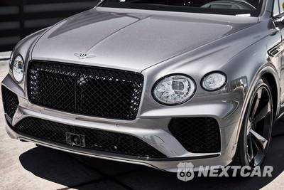 2024 Bentley Bentayga V8 - zdjęcie 6 z 82 - miniatura