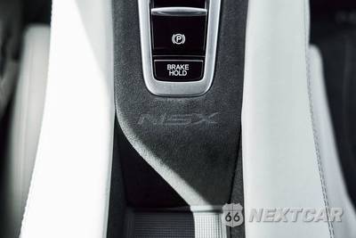 2017 Acura NSX - zdjęcie 57 z 71 - miniatura