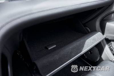 2023 Bentley Bentayga EWB Azure V8 - zdjęcie 85 z 87 - miniatura
