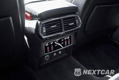 2025 Lamborghini Urus SE - zdjęcie 49 z 83 - miniatura