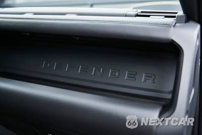 2023 Land Rover Defender 110 X - zdjęcie 46 z 81 - miniatura