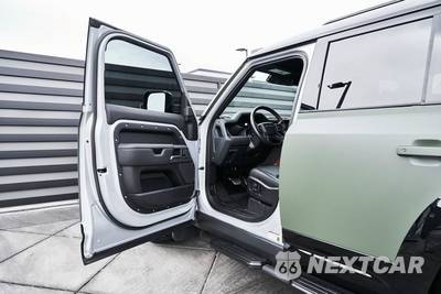 2023 Land Rover Defender 110 X - zdjęcie 36 z 81 - miniatura