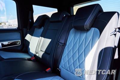 2025 Mercedes-Benz AMG G 63 4MATIC - zdjęcie 46 z 84 - miniatura