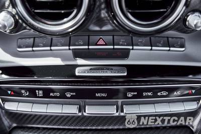 2020 Mercedes-Benz AMG GT R Convertible - zdjęcie 77 z 87 - miniatura