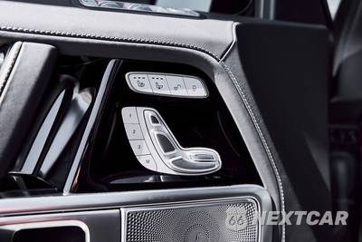 2025 Mercedes-Benz AMG G 63 4MATIC - zdjęcie 36 z 83 - miniatura