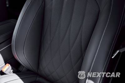 2026 Mercedes-Benz AMG G 63 4MATIC - zdjęcie 51 z 87 - miniatura