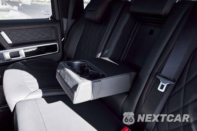 2025 Mercedes-Benz AMG G 63 4MATIC - zdjęcie 50 z 82 - miniatura