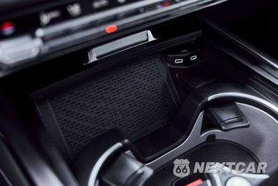 2025 Mercedes-Benz AMG G 63 4MATIC - zdjęcie 72 z 86 - miniatura