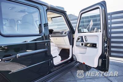 2025 Mercedes-Benz AMG G 63 4MATIC - zdjęcie 37 z 93 - miniatura