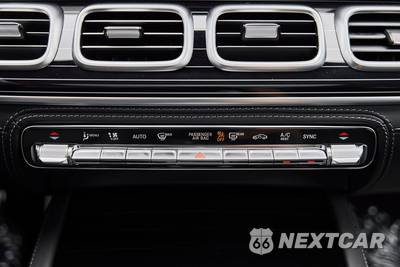2026 Mercedes-Benz Maybach GLS 600 4MATIC - zdjęcie 71 z 79 - miniatura