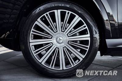 2026 Mercedes-Benz Maybach GLS 600 4MATIC - zdjęcie 3 z 94 - miniatura