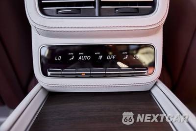 2026 Mercedes-Benz Maybach GLS 600 4MATIC - zdjęcie 58 z 94 - miniatura