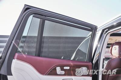 2026 Mercedes-Benz Maybach GLS 600 4MATIC - zdjęcie 48 z 94 - miniatura