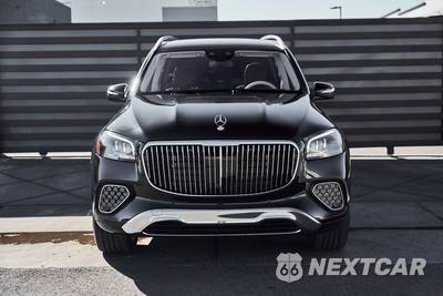 2026 Mercedes-Benz Maybach GLS 600 4MATIC - zdjęcie 14 z 94 - miniatura