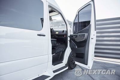 2019 Mercedes-Benz Sprinter 2500 Cargo Van Standard Roof 144.0" WB - zdjęcie 29 z 99 - miniatura