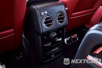 2024 Rolls-Royce Cullinan Black Badge - zdjęcie 60 z 94 - miniatura