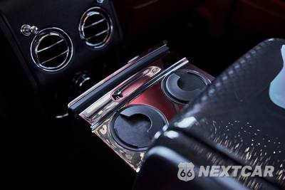 2024 Rolls-Royce Cullinan Black Badge - zdjęcie 58 z 94 - miniatura