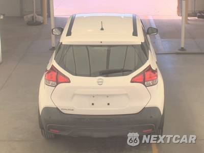 2020 Nissan Kicks S - zdjęcie 5 z 22 - miniatura