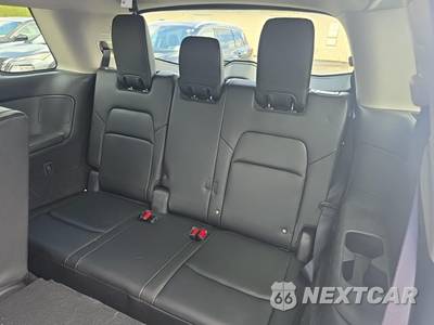 2024 Nissan Pathfinder SL - zdjęcie 15 z 30 - miniatura