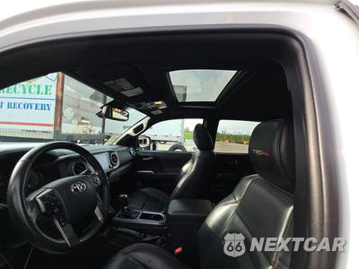 2020 Toyota Tacoma TRD Pro Crew Cab Medium Bed - zdjęcie 19 z 20 - miniatura
