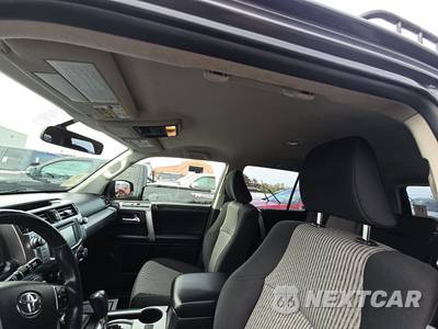 2016 Toyota 4Runner SR5 - zdjęcie 19 z 20 - miniatura