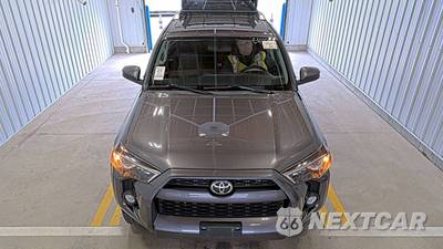 2016 Toyota 4Runner SR5 - zdjęcie 2 z 20 - miniatura