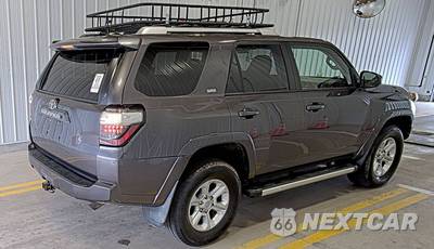 2016 Toyota 4Runner SR5 - zdjęcie 4 z 20 - miniatura