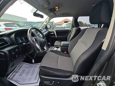 2016 Toyota 4Runner SR5 - zdjęcie 7 z 20 - miniatura