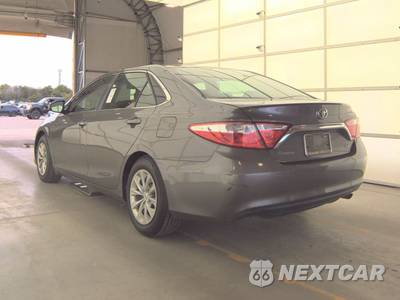 2015 Toyota Camry LE - zdjęcie 6 z 22 - miniatura