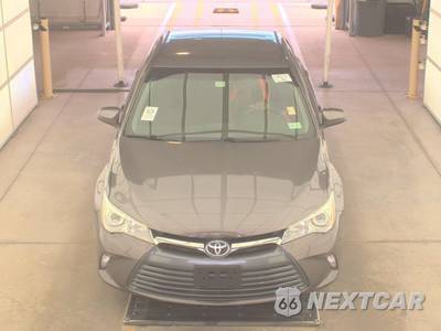 2015 Toyota Camry LE - zdjęcie 2 z 22 - miniatura