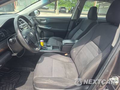 2015 Toyota Camry LE - zdjęcie 7 z 22 - miniatura