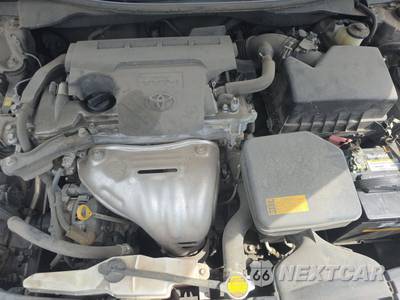 2015 Toyota Camry LE - zdjęcie 15 z 22 - miniatura