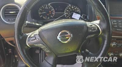 2019 Nissan Pathfinder Platinum - zdjęcie 16 z 27 - miniatura