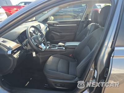 2023 Nissan Altima SV - zdjęcie 7 z 19 - miniatura