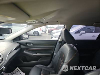 2022 Nissan Altima SR - zdjęcie 17 z 32 - miniatura